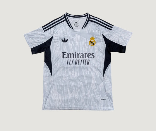 Real Madrid – Maillot Concept 24/25 – Blanc, Noir